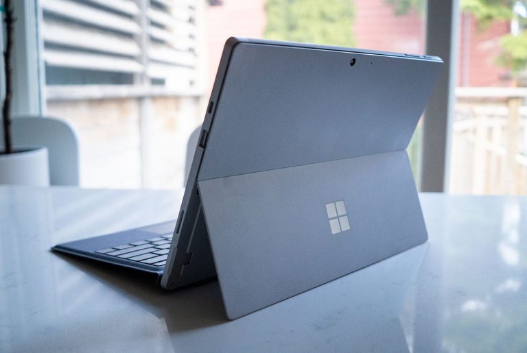 لپتاپ تبلتی جداشونده مایکروسافت پرو سون پلاس core i5 |Surface Pro 7 Plus | 8GB RAM | 256 GB | نقره ای 13.3 اینچ استوک