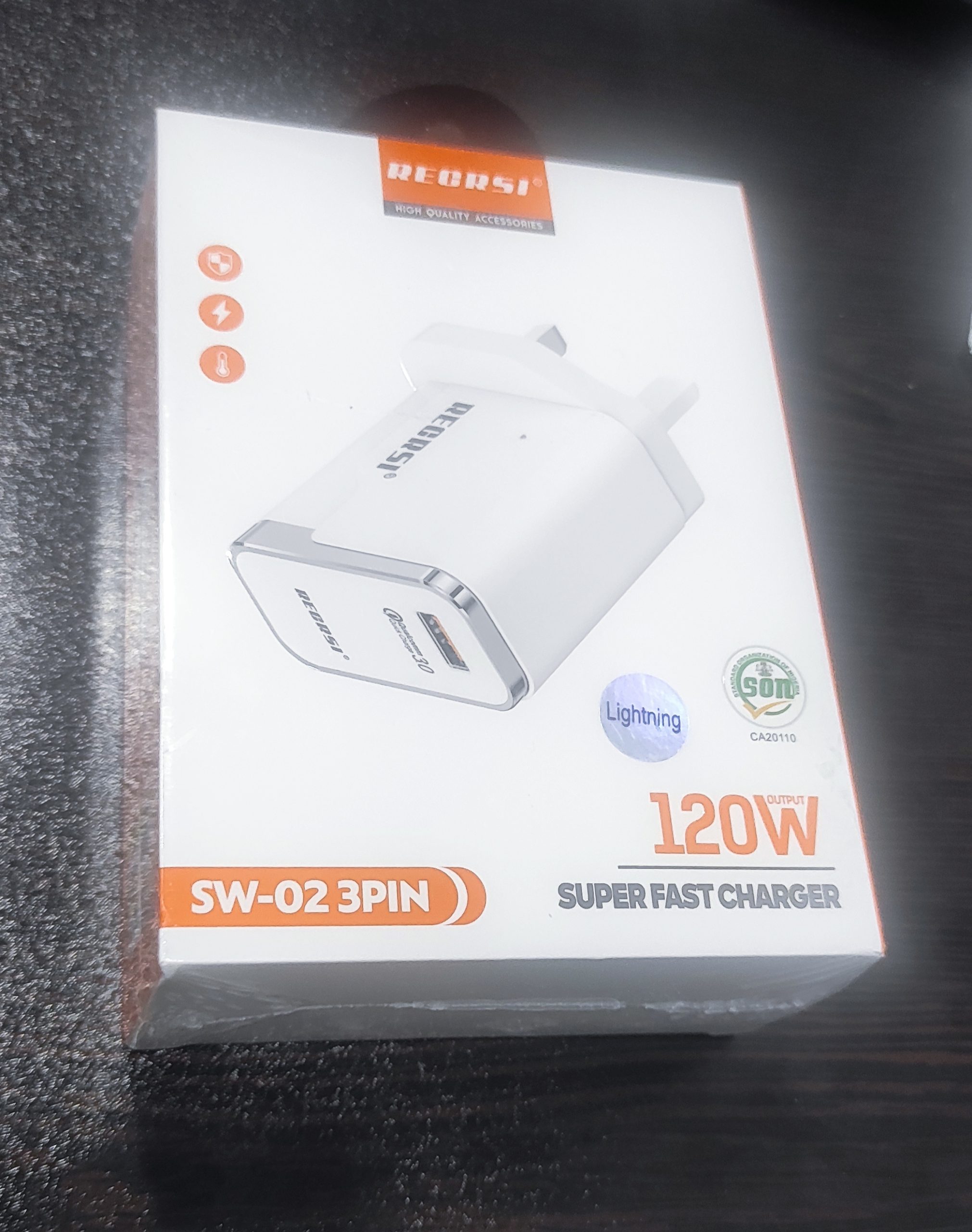 شارژر کلگی دیواری اورجینال 120 وات Super Fast Charge همراه کابل Lightning